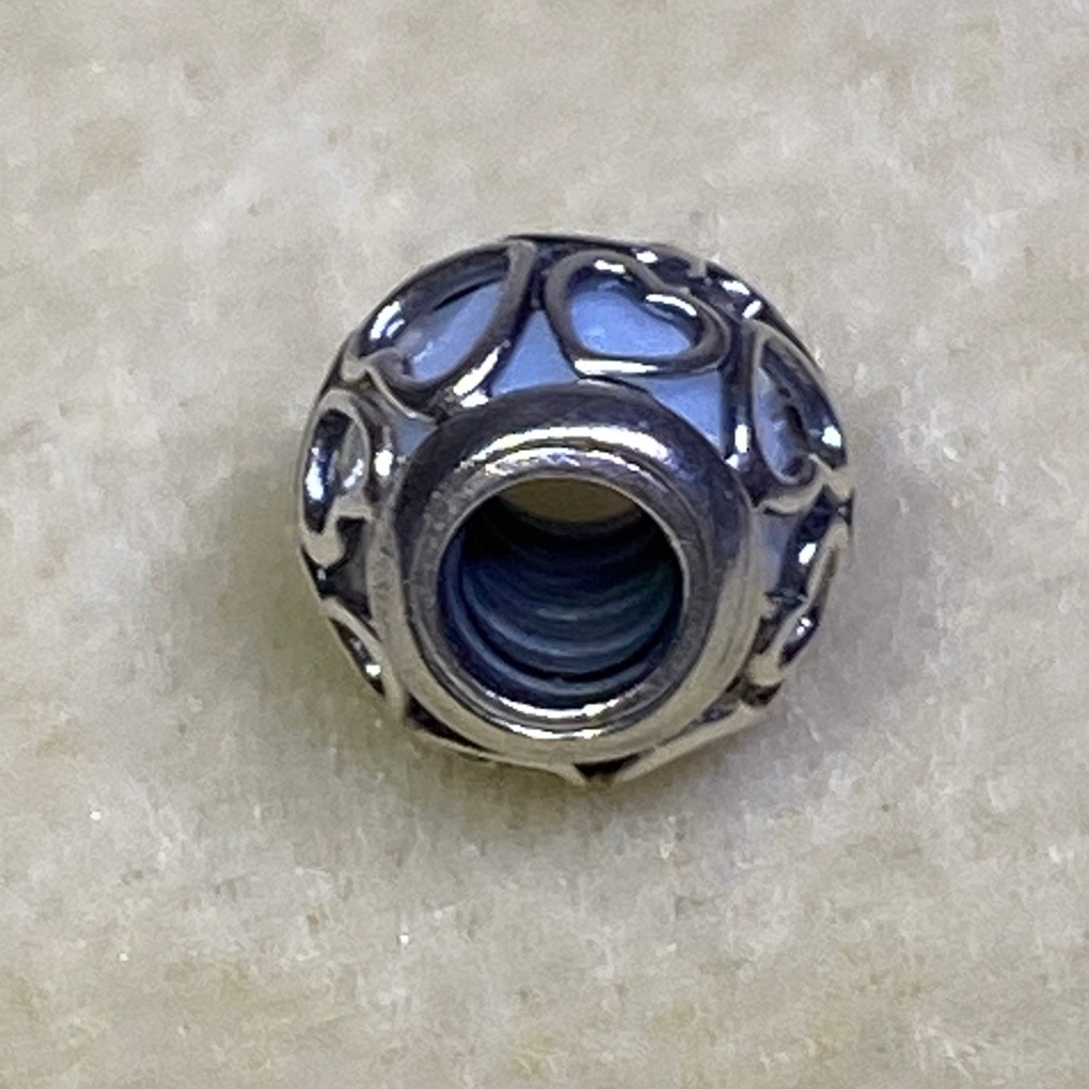 Authentic Pandora Love Cerise Crystal White 792036 - Picture 5 of 11